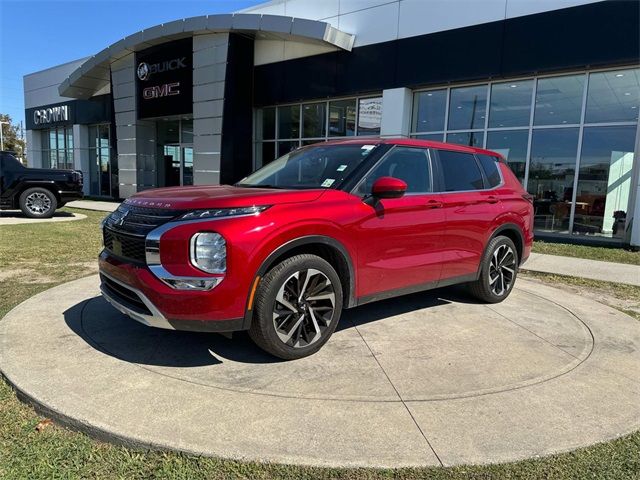 2023 Mitsubishi Outlander SE Black Edition