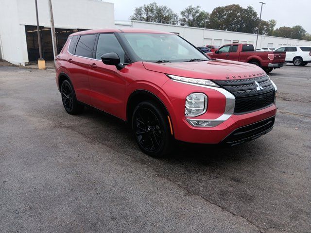 2023 Mitsubishi Outlander SE Black Edition