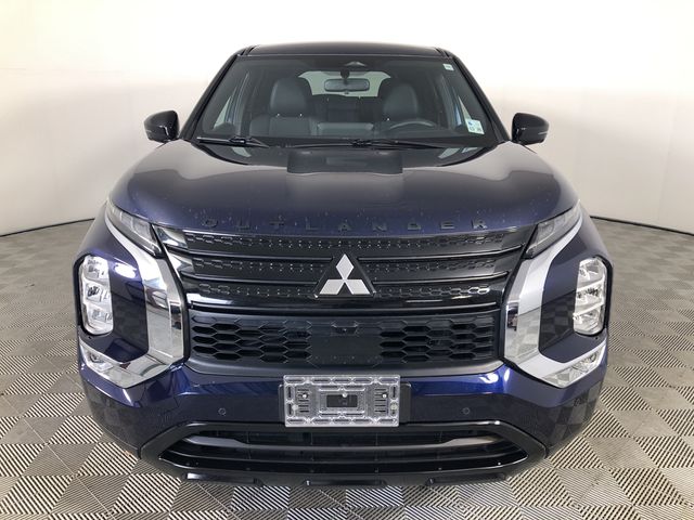 2023 Mitsubishi Outlander SE Black Edition