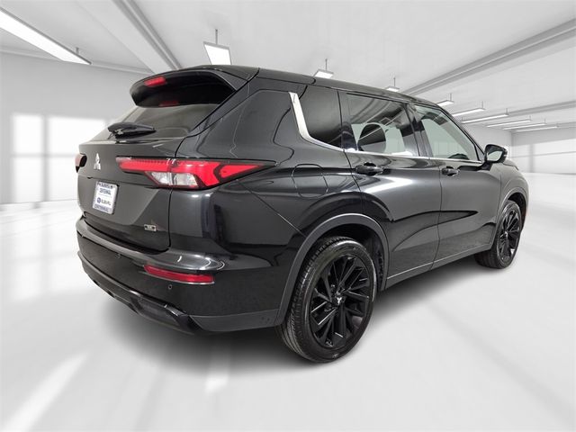 2023 Mitsubishi Outlander SE Black Edition