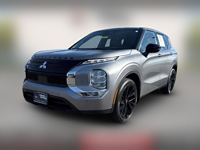 2023 Mitsubishi Outlander SE Black Edition