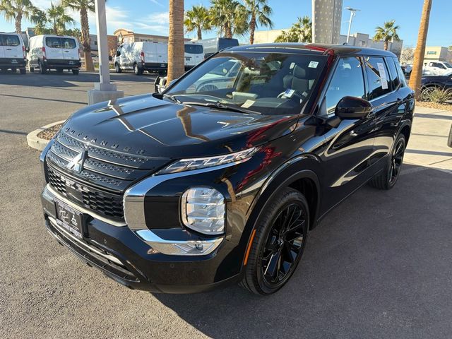 2023 Mitsubishi Outlander SE Black Edition