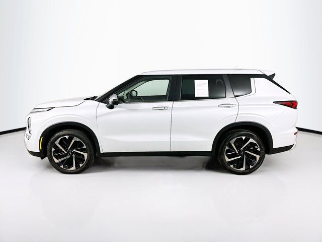 2023 Mitsubishi Outlander SE Black Edition