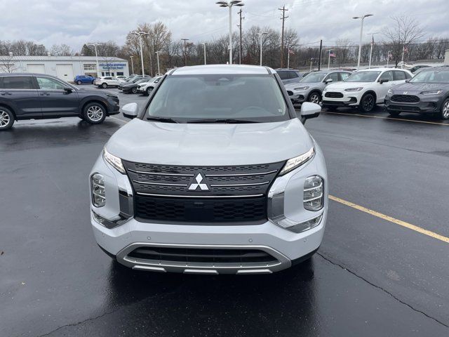 2023 Mitsubishi Outlander SE Black Edition