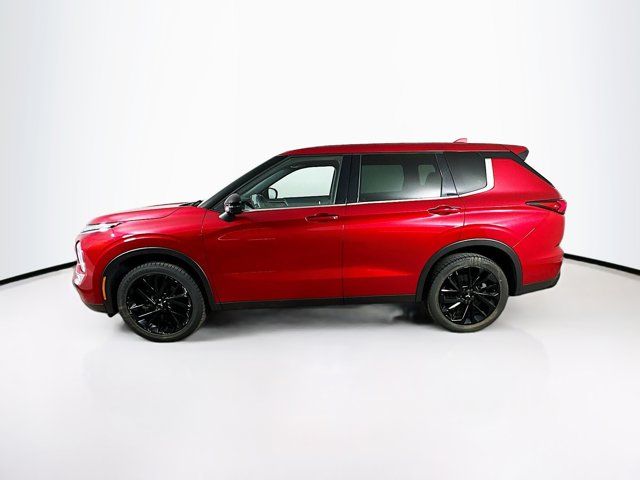 2023 Mitsubishi Outlander SE Black Edition