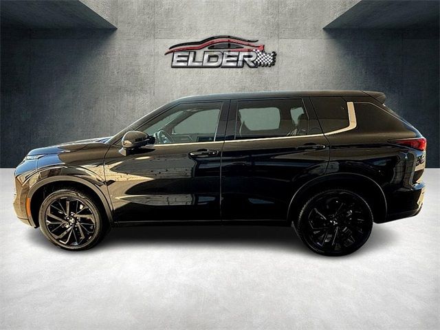 2023 Mitsubishi Outlander SE Black Edition