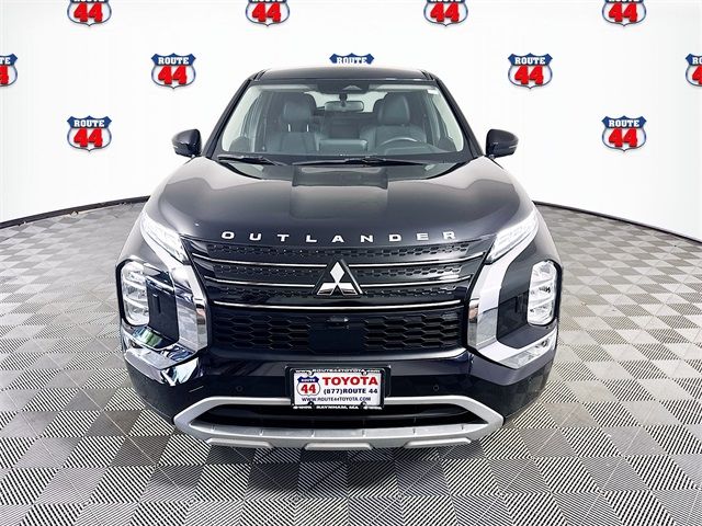 2023 Mitsubishi Outlander SE Black Edition