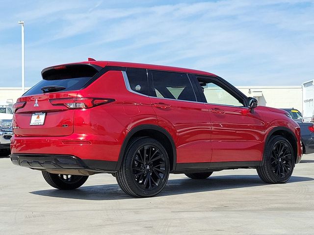 2023 Mitsubishi Outlander SE Black Edition