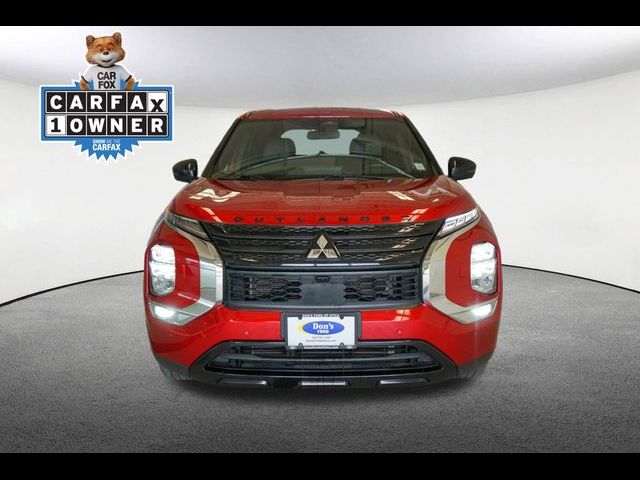 2023 Mitsubishi Outlander SE Black Edition