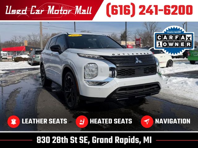 2023 Mitsubishi Outlander SE Black Edition