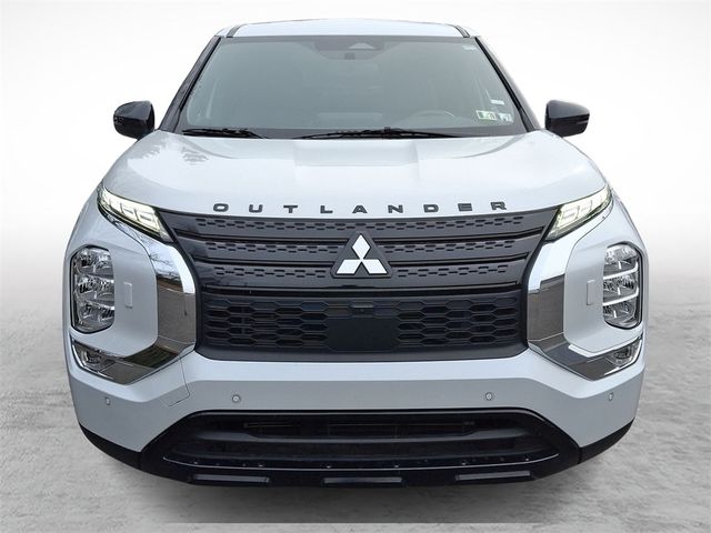 2023 Mitsubishi Outlander SE Black Edition