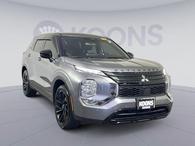 2023 Mitsubishi Outlander SE