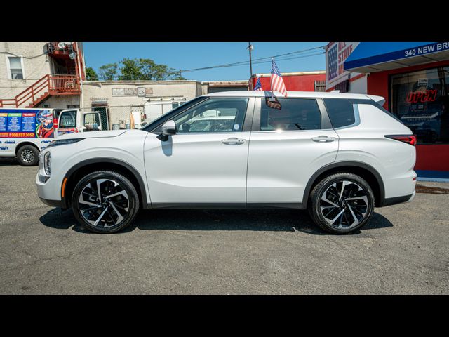 2023 Mitsubishi Outlander SE Black Edition