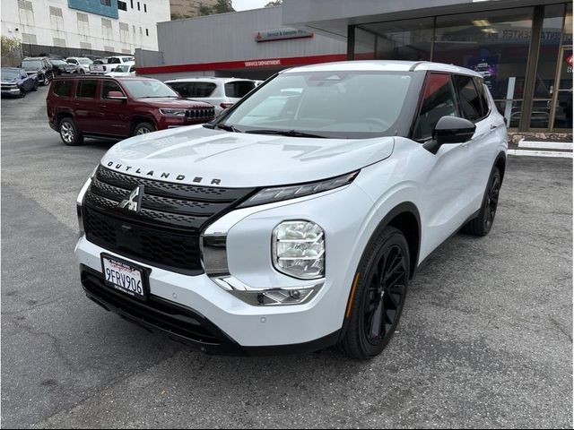 2023 Mitsubishi Outlander SE Black Edition