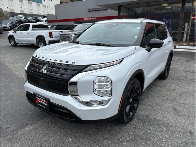 2023 Mitsubishi Outlander SE Black Edition