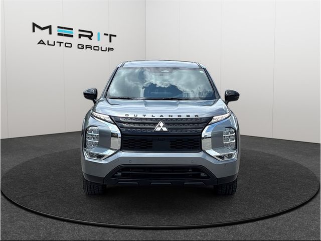 2023 Mitsubishi Outlander SE Black Edition