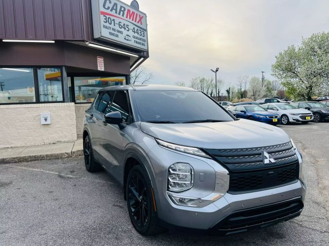 2023 Mitsubishi Outlander SE Black Edition