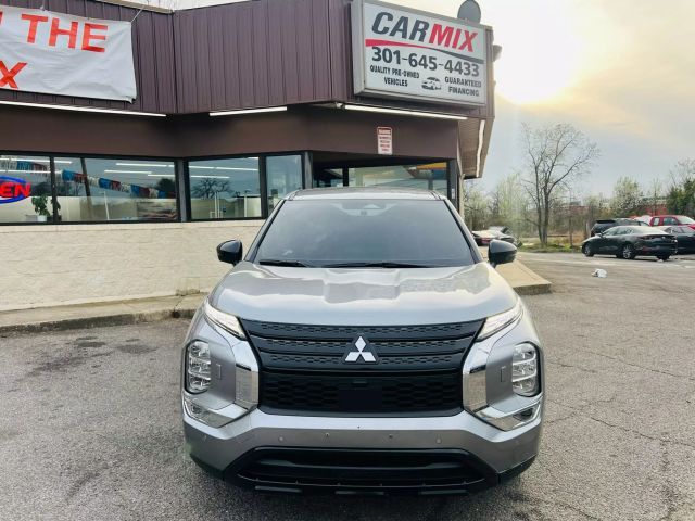 2023 Mitsubishi Outlander SE Black Edition