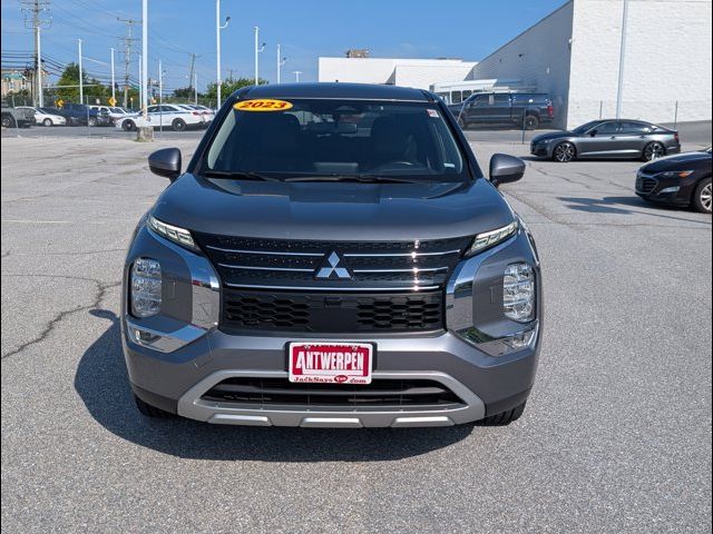 2023 Mitsubishi Outlander SE Special Edition