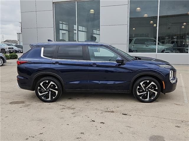 2023 Mitsubishi Outlander SE Special Edition