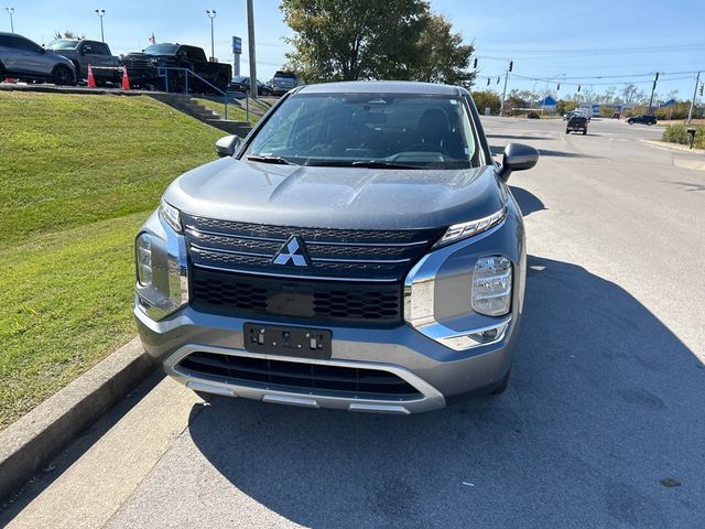 2023 Mitsubishi Outlander SE Special Edition