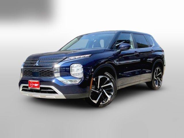 2023 Mitsubishi Outlander SE Special Edition