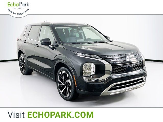2023 Mitsubishi Outlander SE Special Edition
