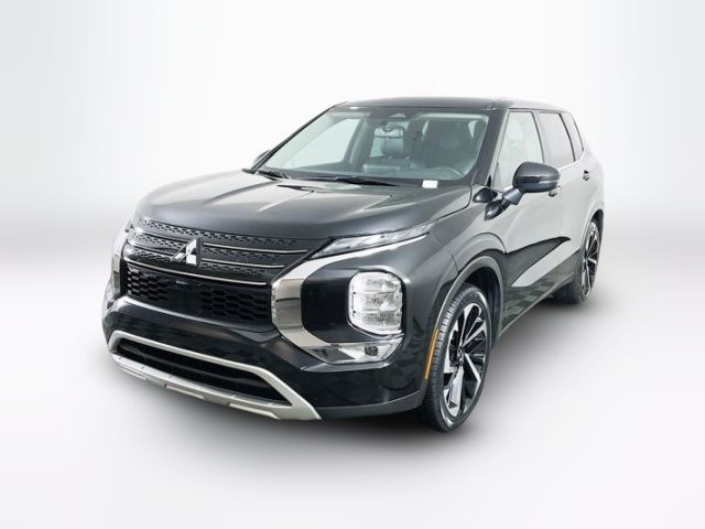 2023 Mitsubishi Outlander SE Special Edition