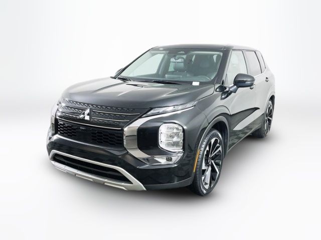 2023 Mitsubishi Outlander SE Special Edition