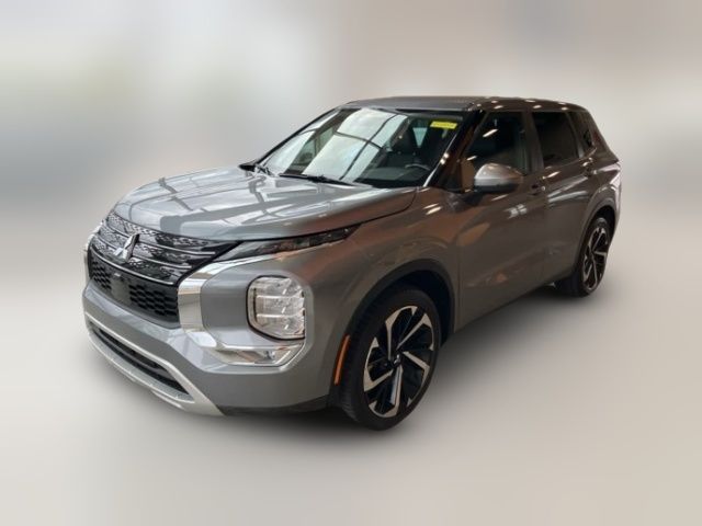 2023 Mitsubishi Outlander SE Special Edition