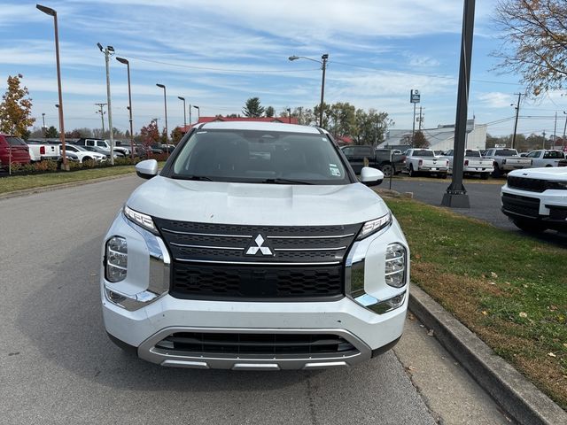 2023 Mitsubishi Outlander SE Special Edition