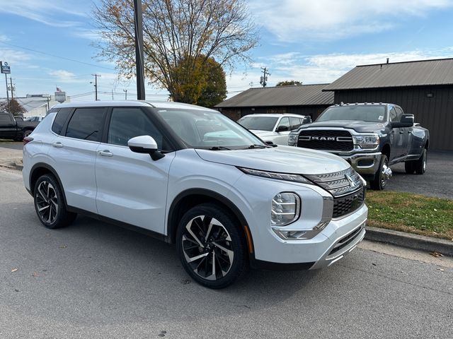 2023 Mitsubishi Outlander SE Special Edition