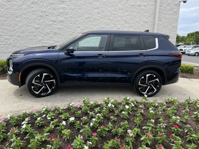 2023 Mitsubishi Outlander SE Special Edition