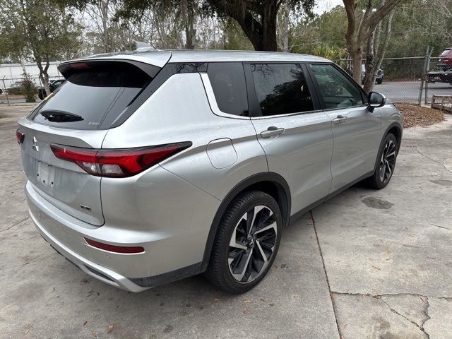 2023 Mitsubishi Outlander SE Special Edition