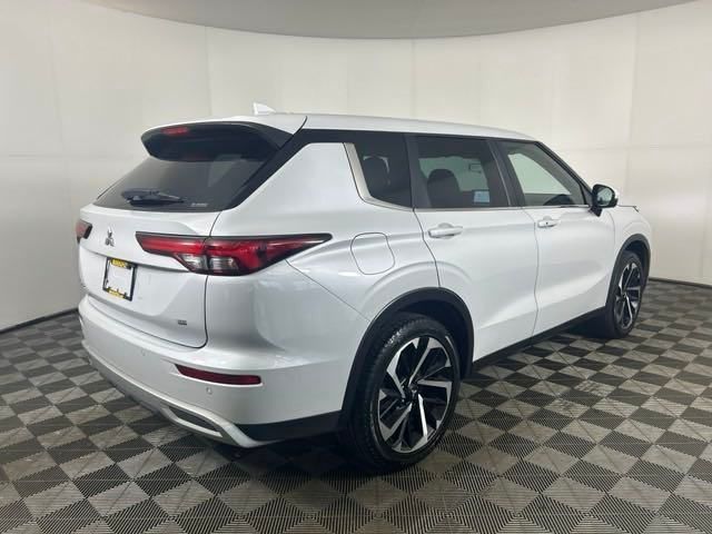 2023 Mitsubishi Outlander SE Special Edition