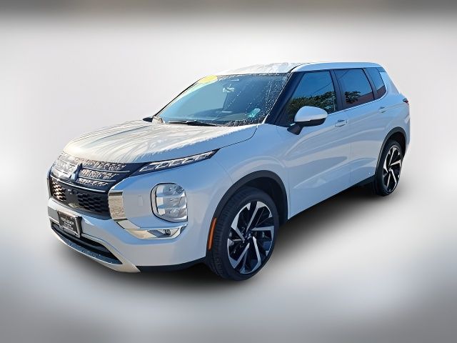 2023 Mitsubishi Outlander SE Special Edition