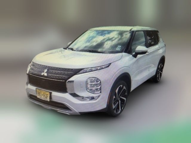 2023 Mitsubishi Outlander SE Special Edition