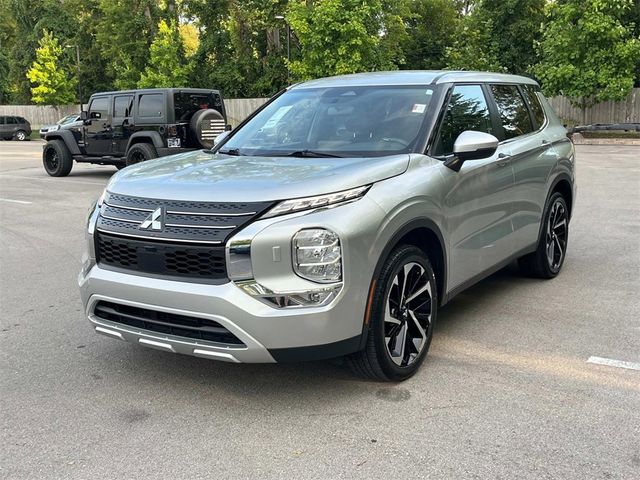 2023 Mitsubishi Outlander SE Special Edition