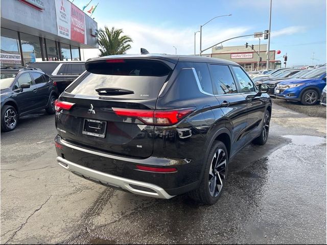 2023 Mitsubishi Outlander 