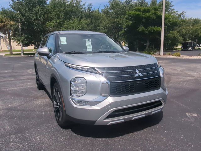 2023 Mitsubishi Outlander PHEV SE