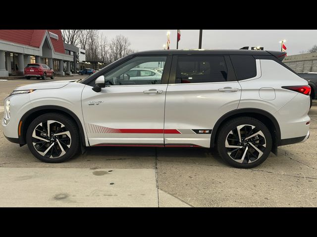 2023 Mitsubishi Outlander PHEV SE