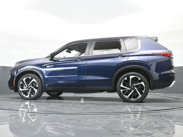 2023 Mitsubishi Outlander PHEV SE