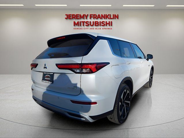 2023 Mitsubishi Outlander PHEV SE