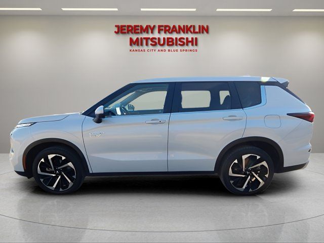 2023 Mitsubishi Outlander PHEV SE