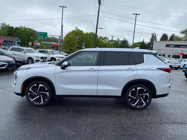 2023 Mitsubishi Outlander PHEV SE