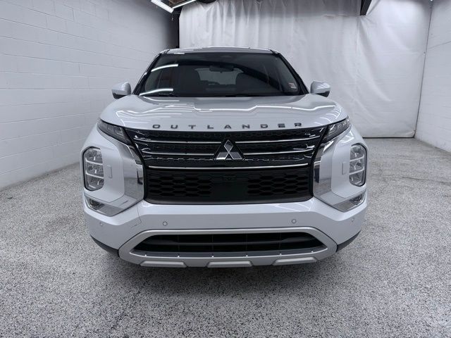 2023 Mitsubishi Outlander PHEV SE