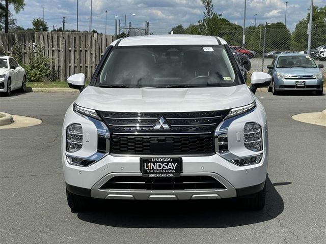 2023 Mitsubishi Outlander PHEV SE