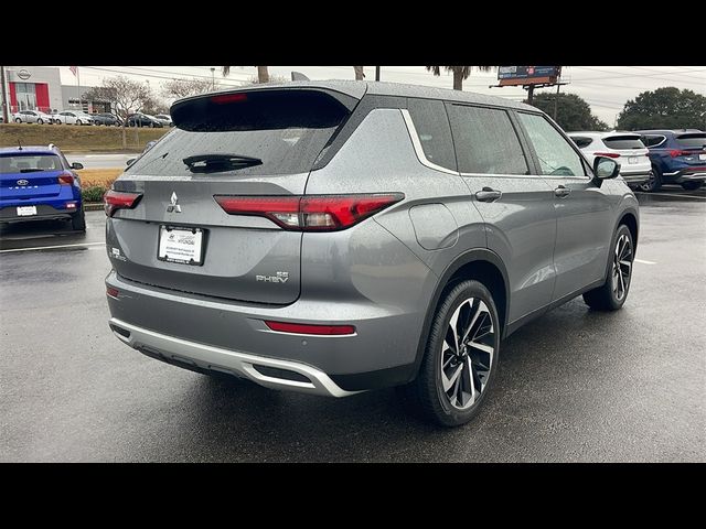 2023 Mitsubishi Outlander PHEV SE