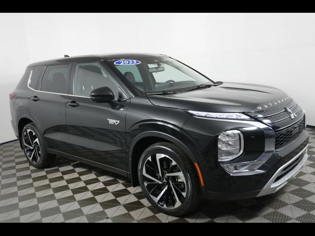 2023 Mitsubishi Outlander PHEV SE