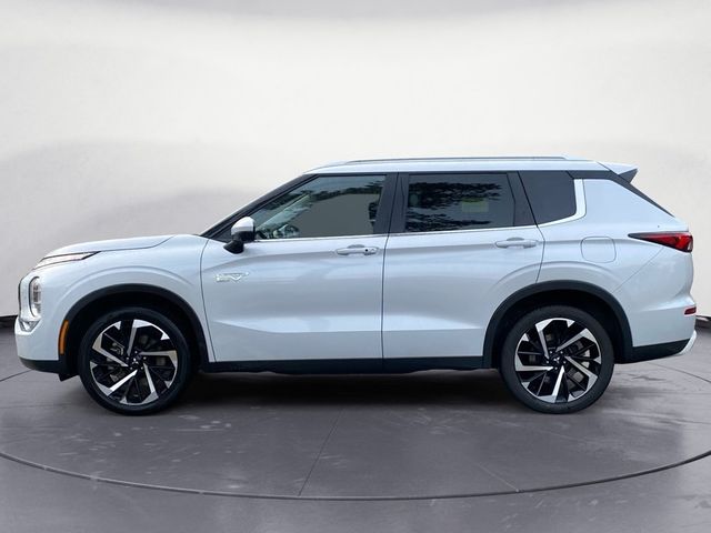 2023 Mitsubishi Outlander PHEV SE